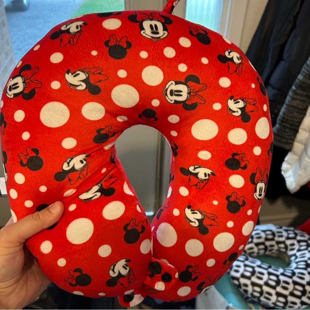 Disney Minnie Mouse Red Polka Dot Travel Neck Pillow - NWOT